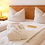 Hotel Novina Suedwestpark
