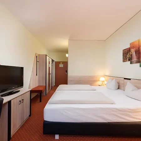 Novina Suedwestpark Hotel Norimberk