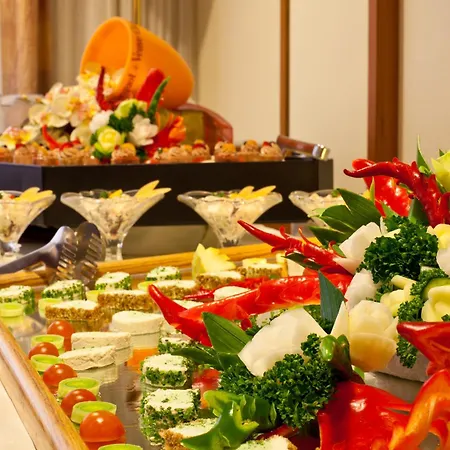 Hotel Novina Suedwestpark 4*