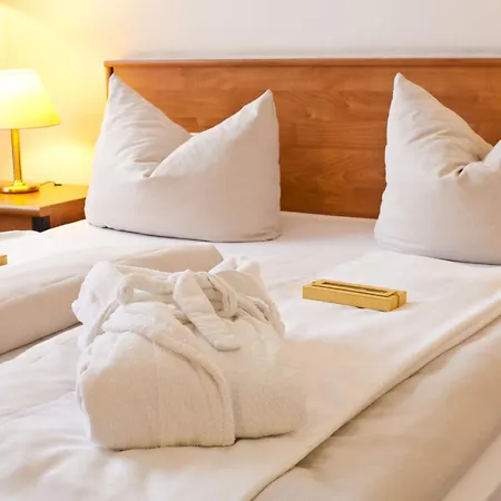 Hotel Novina Suedwestpark