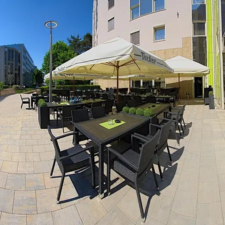 Hotel Novina Südwestpark