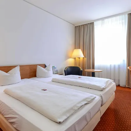 Hotel Novina Südwestpark