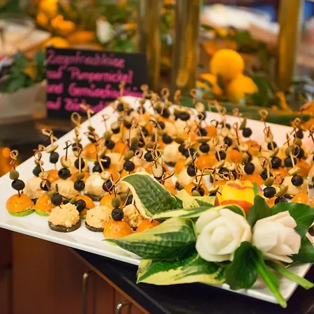 Novina Suedwestpark Hotel