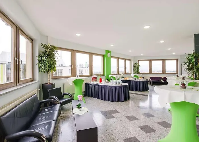 Hotel Novina Suedwestpark Neurenberg