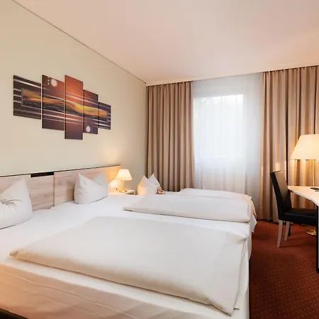 Novina Suedwestpark Hotel Nuremberg