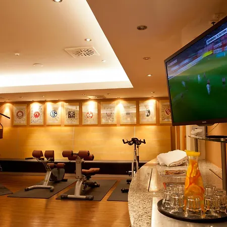 מלון Novina Suedwestpark נירנברג