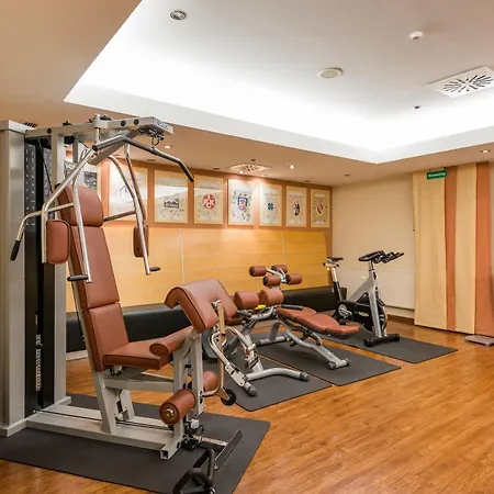 Hotel Novina Suedwestpark