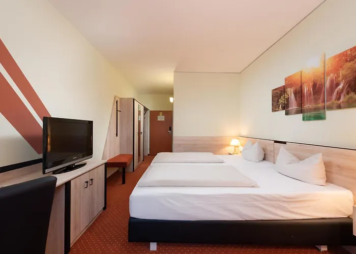 Novina Suedwestpark Hotel Norimberga